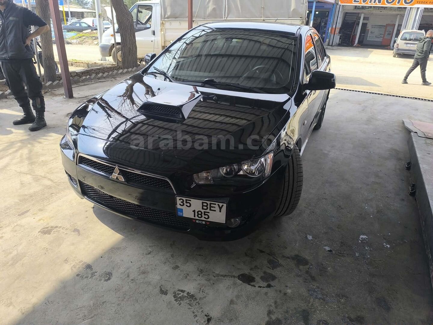 Sahibinden Mitsubishi Lancer 1.6 Invite 2011 Model Ankara 347.000 km Siyah 4