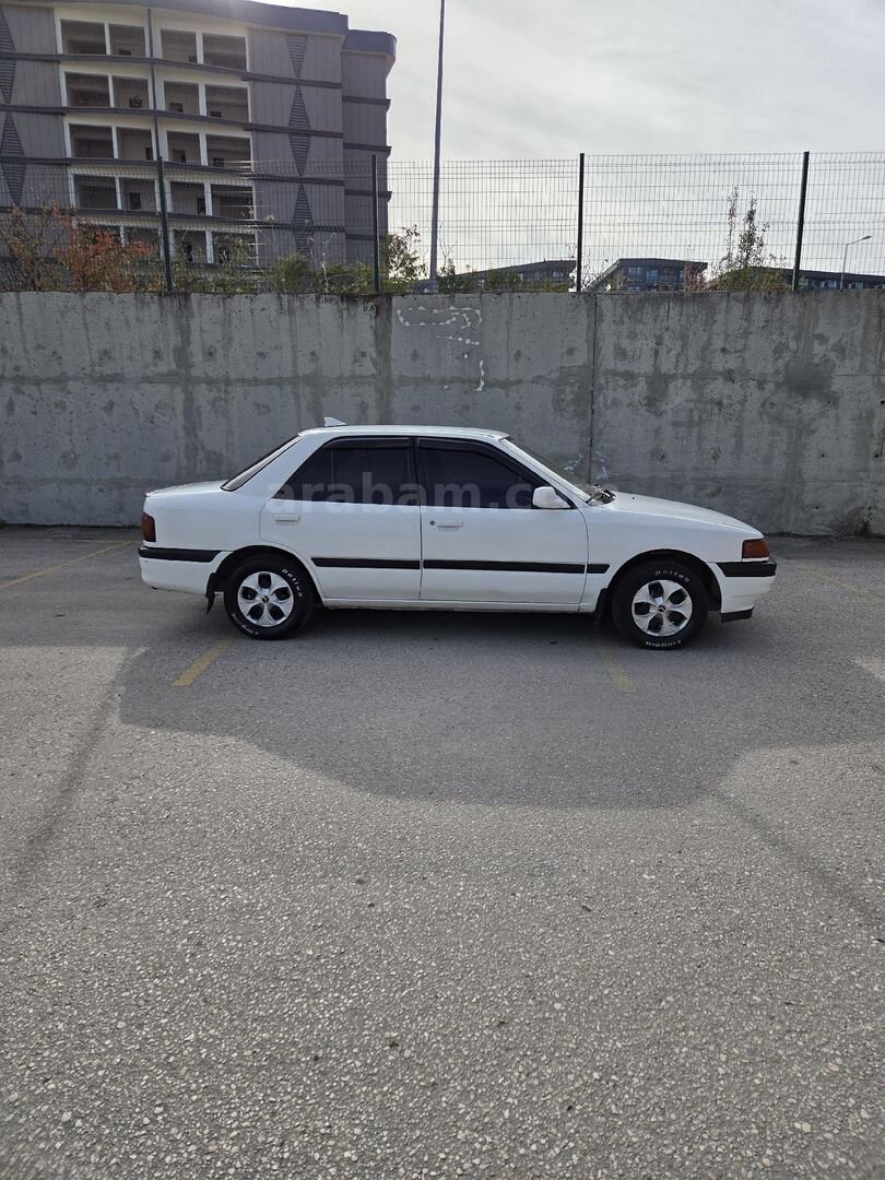 Sahibinden Mazda 323 1.6 GLX 1994 Model 3