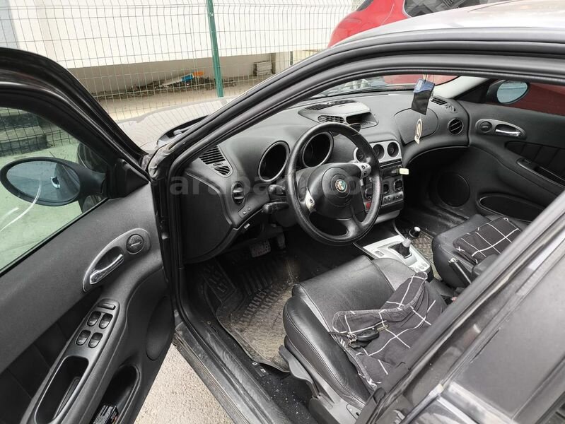 Sahibinden Alfa Romeo 156 2.0 JTS Distinctive 2004 Model 5