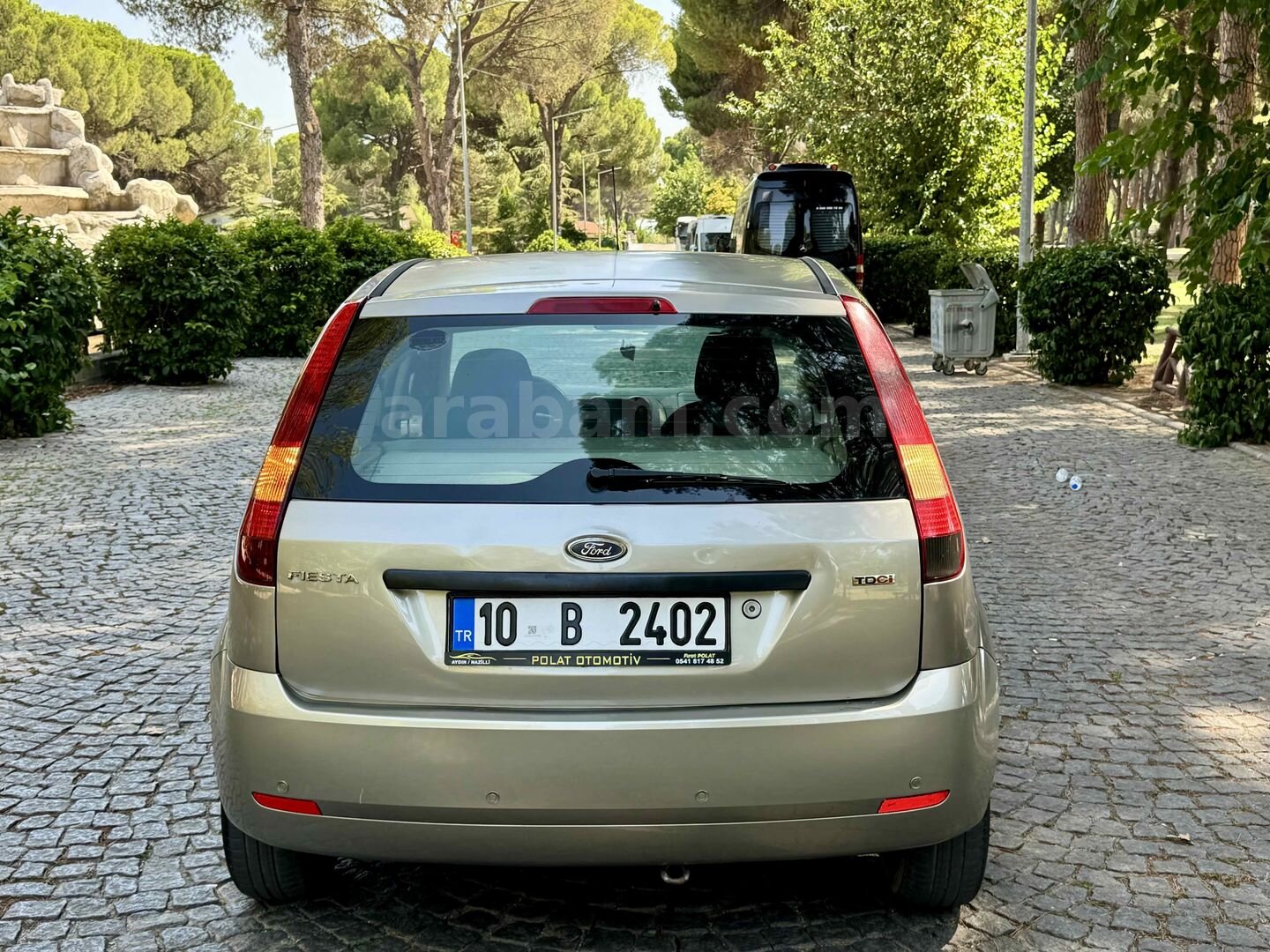 Galeriden Ford Fiesta 1.4 TDCi Comfort 2004 Model Aydın 393.000 km Gri 6