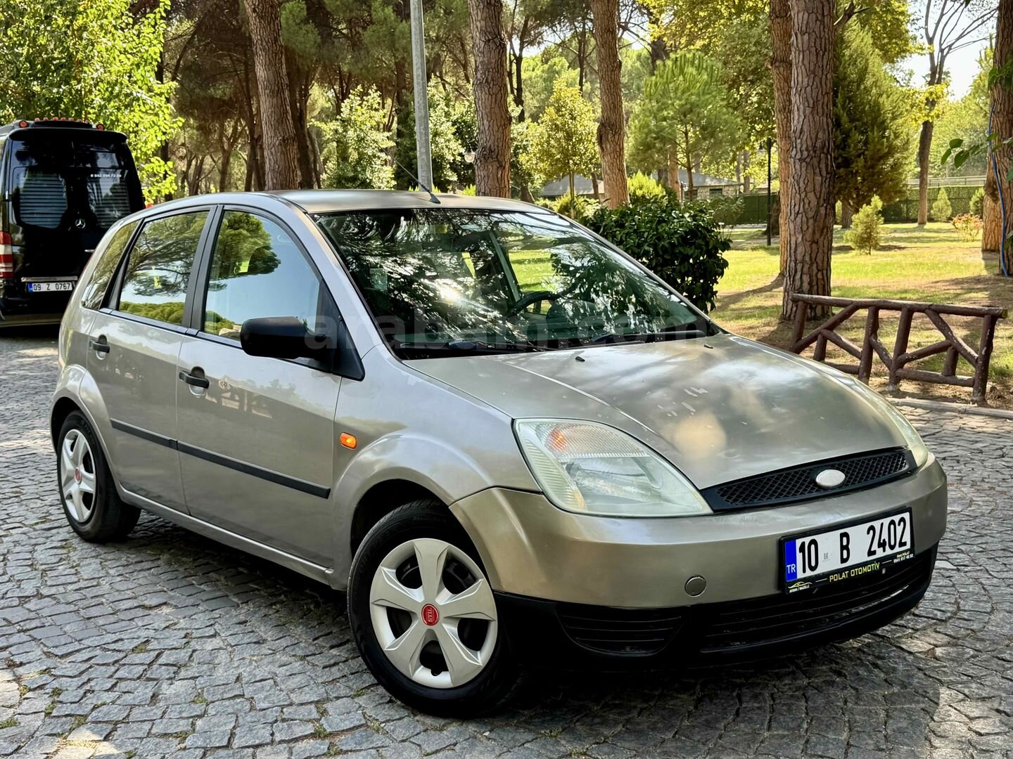 Galeriden Ford Fiesta 1.4 TDCi Comfort 2004 Model Aydın 393.000 km Gri 1