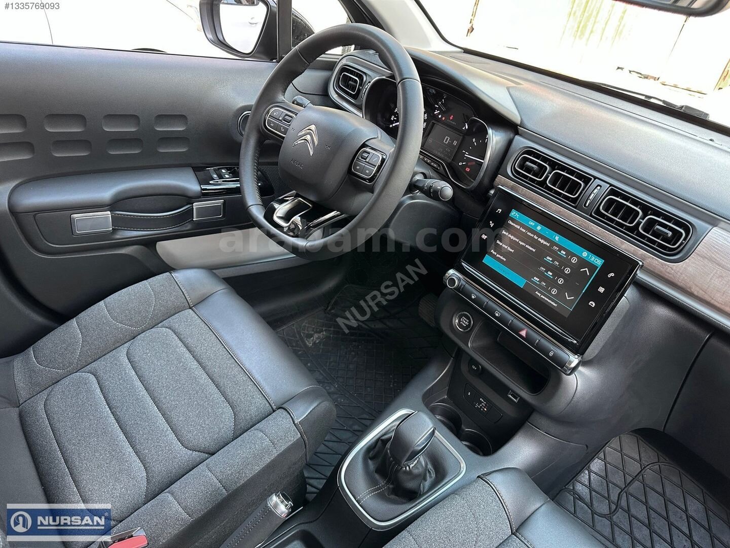 Galeriden Citroen C3 1.2 PureTech Shine 2024 Model İstanbul 31.626 km Füme 7