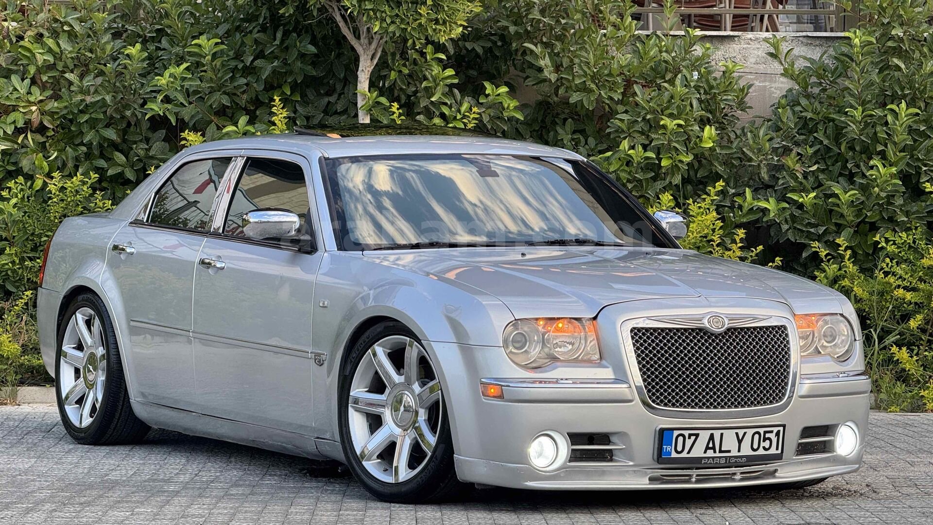 Galeriden Chrysler 300 C 2.7 2005 Model Antalya 310.000 km Gri 2