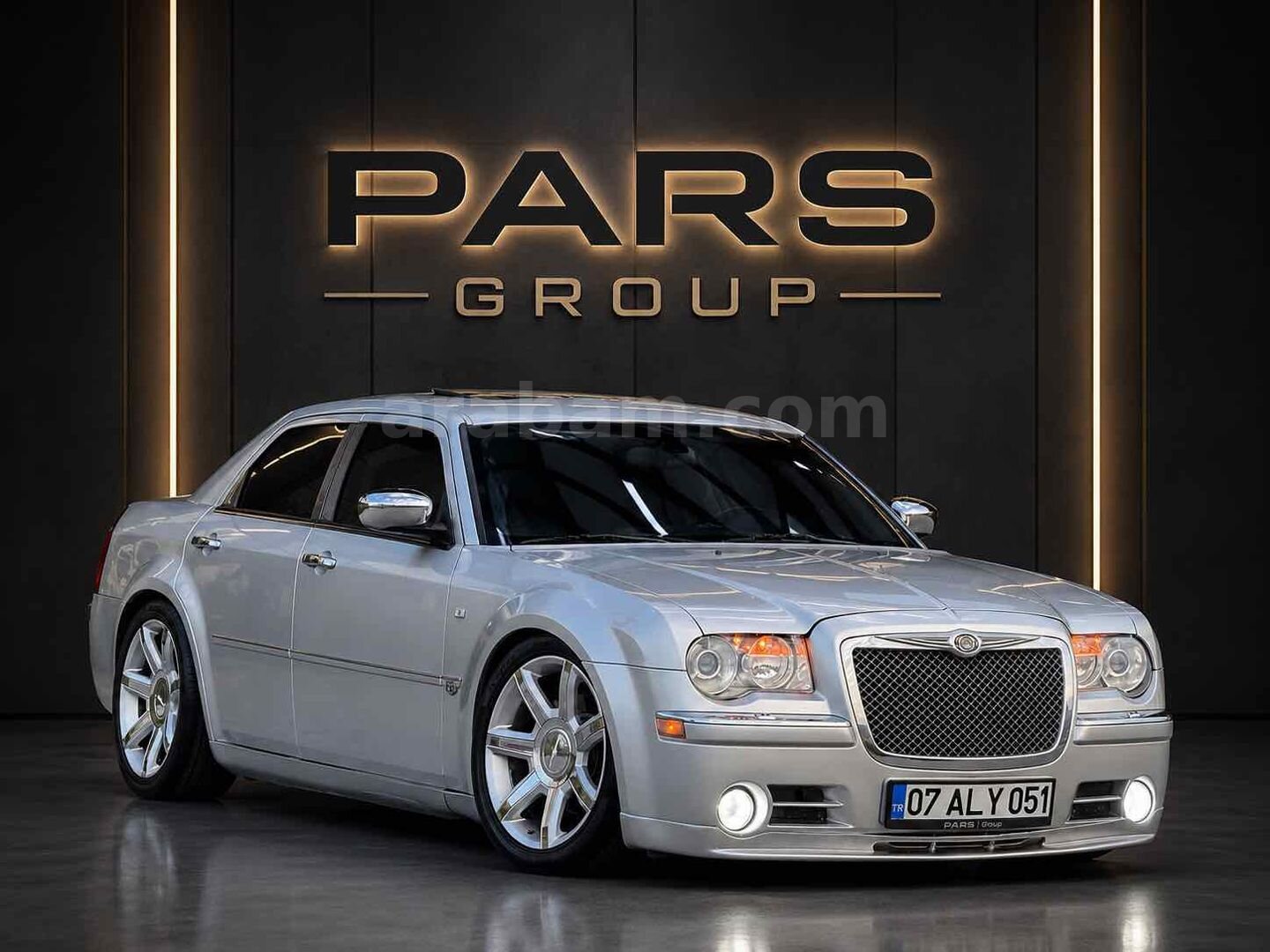 Galeriden Chrysler 300 C 2.7 2005 Model Antalya 310.000 km Gri 1
