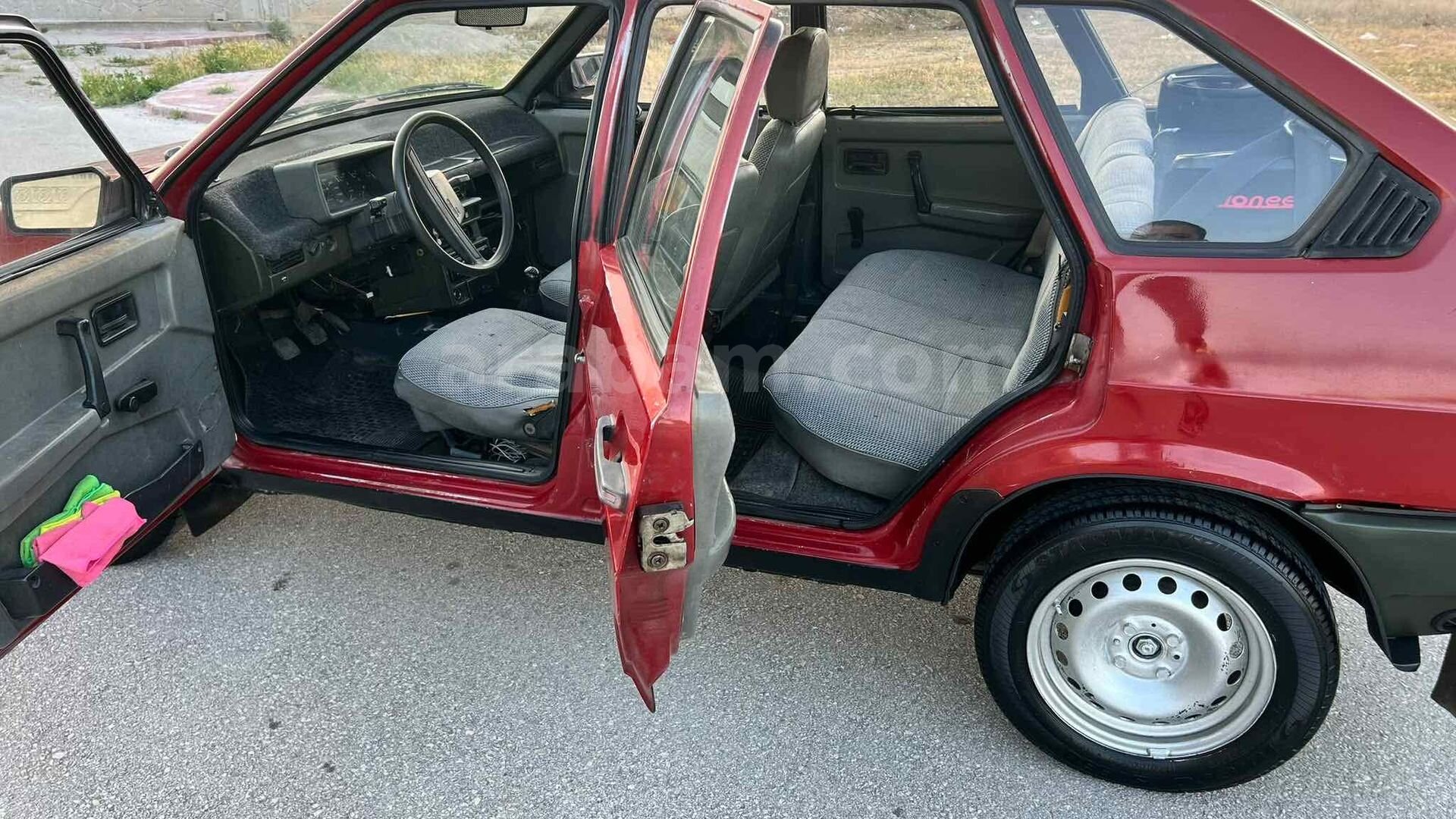 Sahibinden Lada Samara 1.5 1991 Model 3