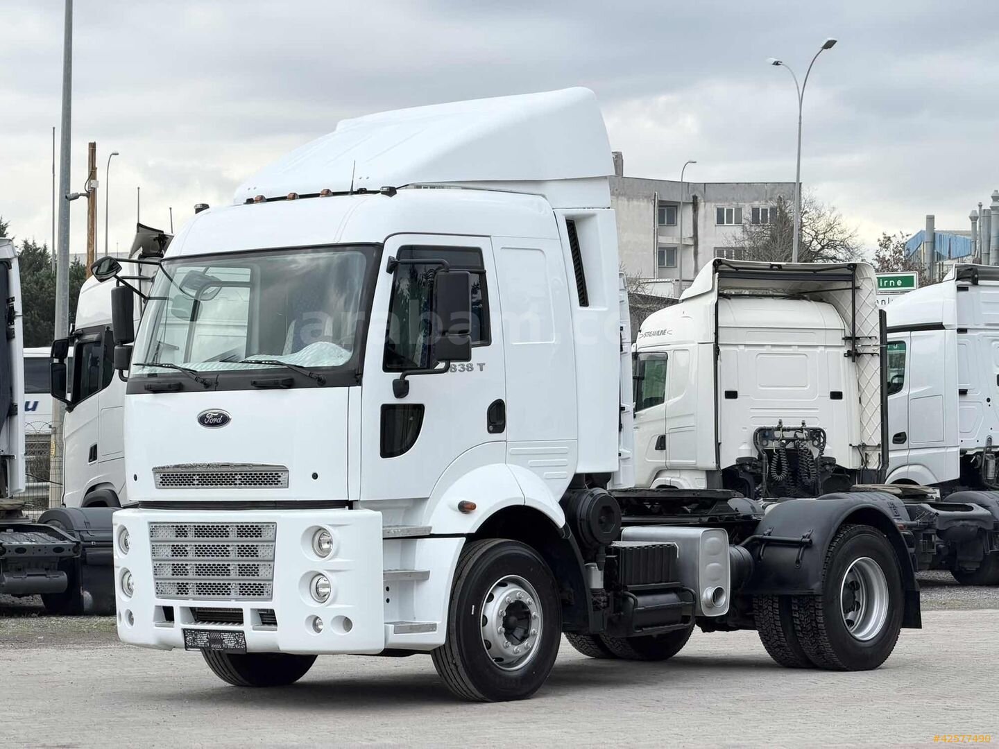 HAS NEŞELİ *0 PEŞİNAT-TAM FİNANSMAN* 2011 FORD 1838T RET+ADR+A/C