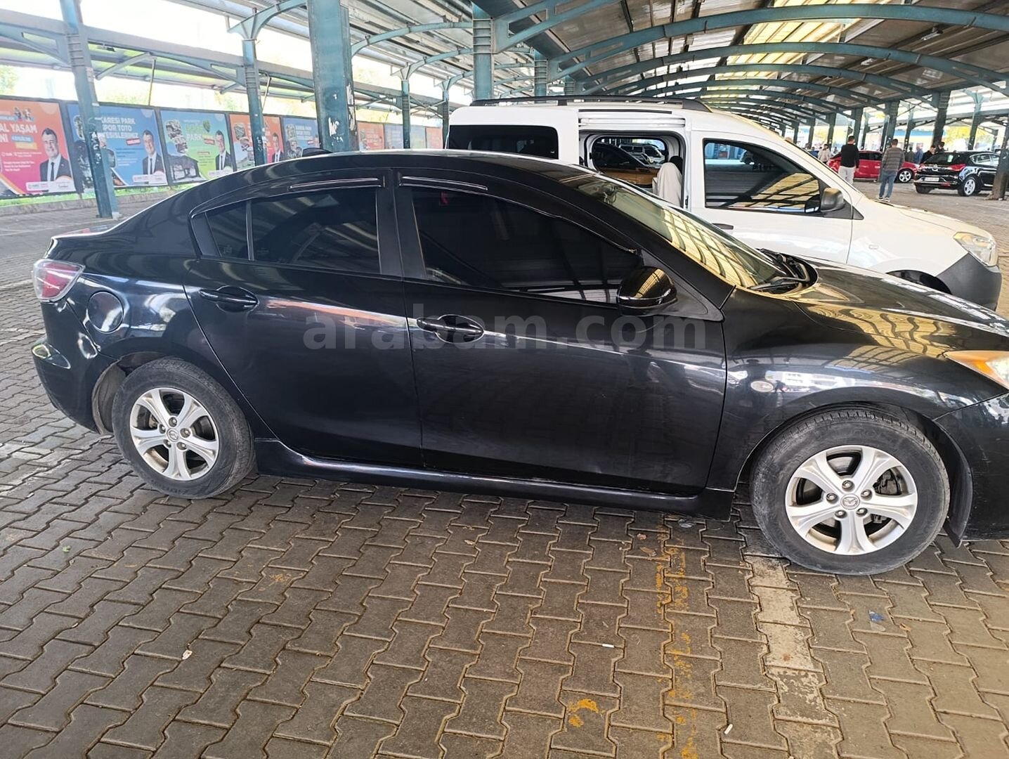 Sahibinden Mazda 3 1.6 Touring 2011 Model 3