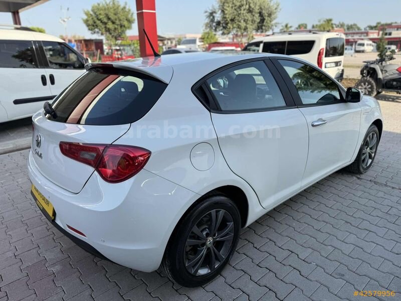 BİZİM OTO'dan 2013 Guiletta 1.4 TB ORJİNAL KM TERTEMİZ ! 6