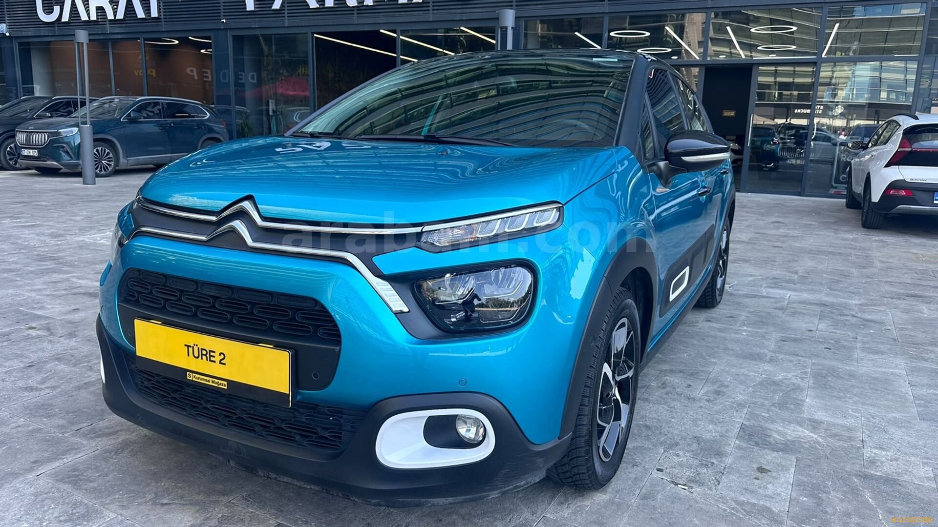 Galeriden Citroen C3 1.2 PureTech Shine 2022 Model İstanbul 59.000 km Mavi 4