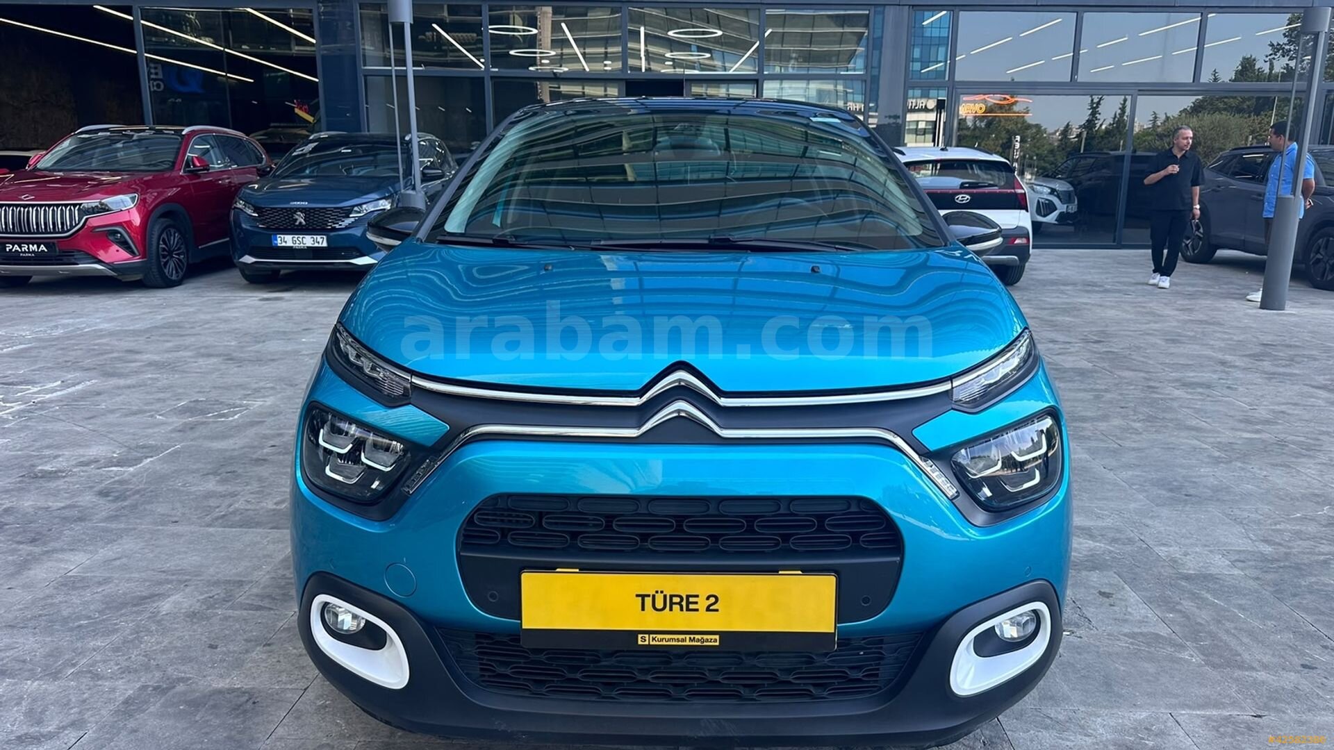 Galeriden Citroen C3 1.2 PureTech Shine 2022 Model İstanbul 59.000 km Mavi 2