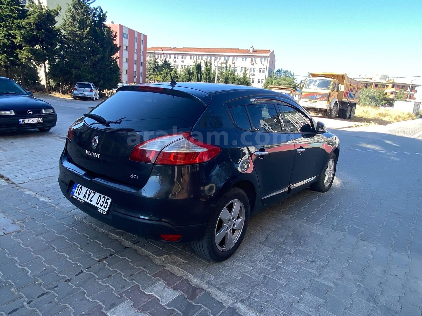Galeriden Renault Megane 1.5 dCi Dynamique 2011 Model Balıkesir 295.000 km Füme 5