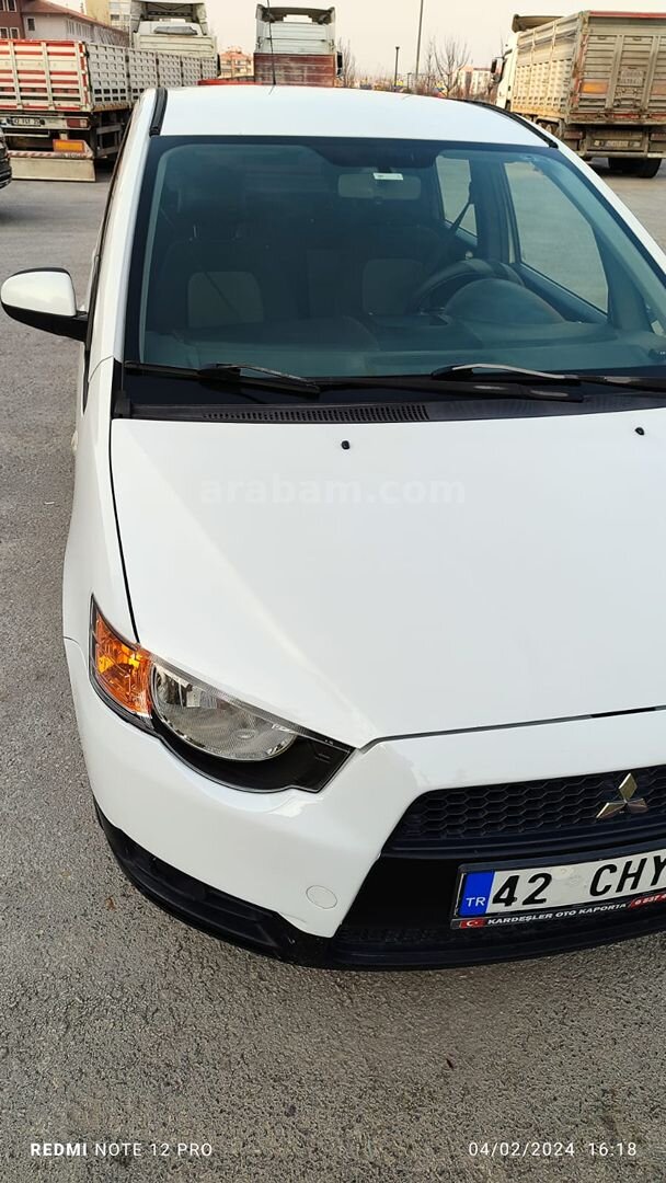 Sahibinden Otomatik Mitsubishi Colt 1.3 Invite 2010 Model 4