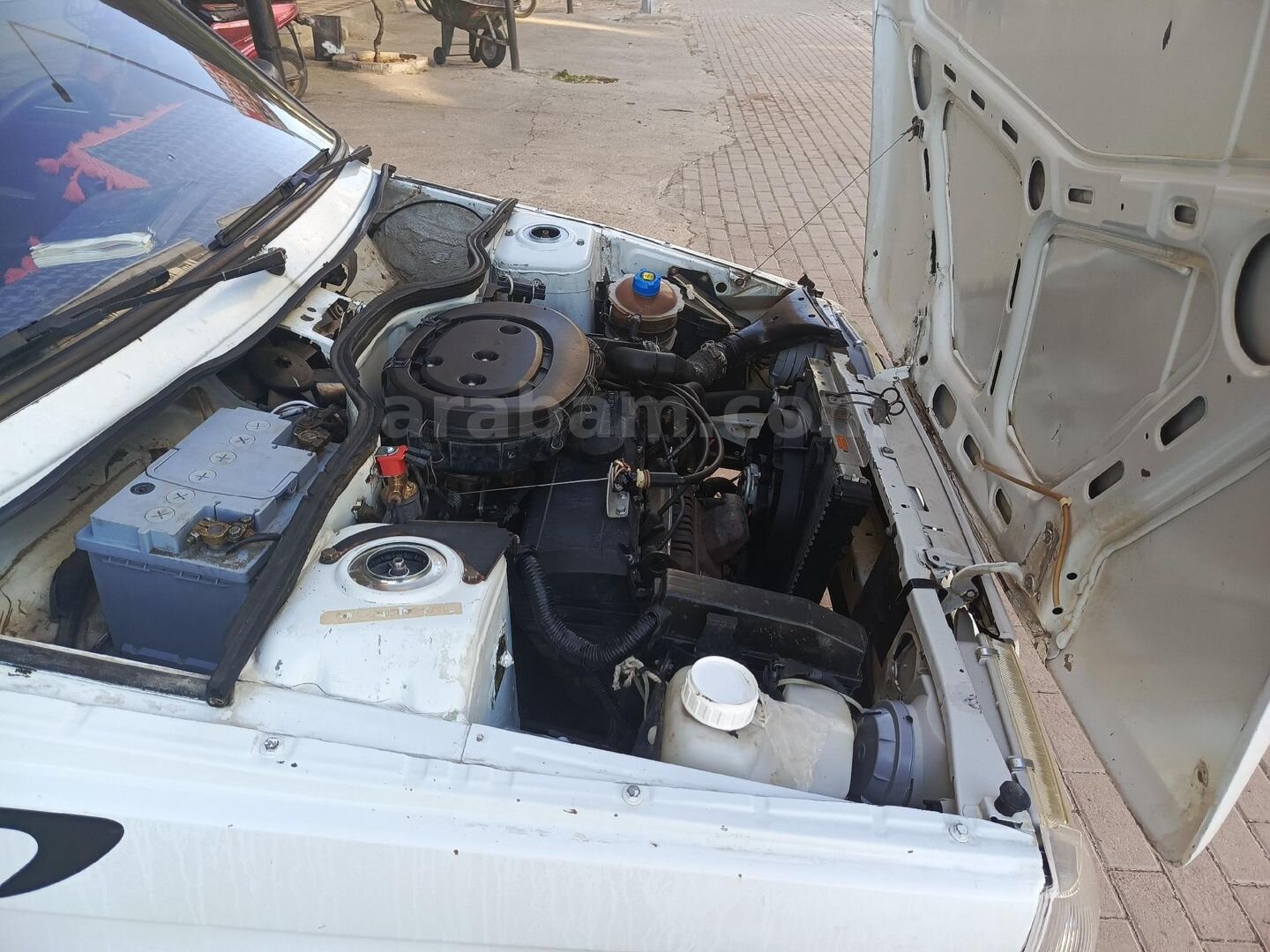 Galeriden Renault R 9 1.4 Broadway RNi 1997 Model Şanlıurfa 160.000 km Beyaz 5