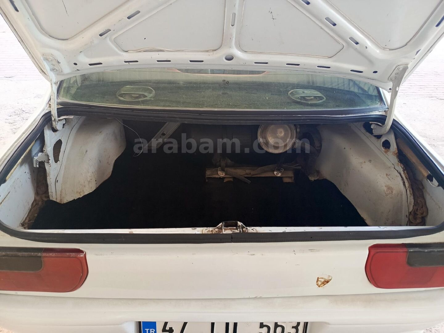 Galeriden Renault R 9 1.4 Broadway RNi 1997 Model Şanlıurfa 160.000 km Beyaz 6