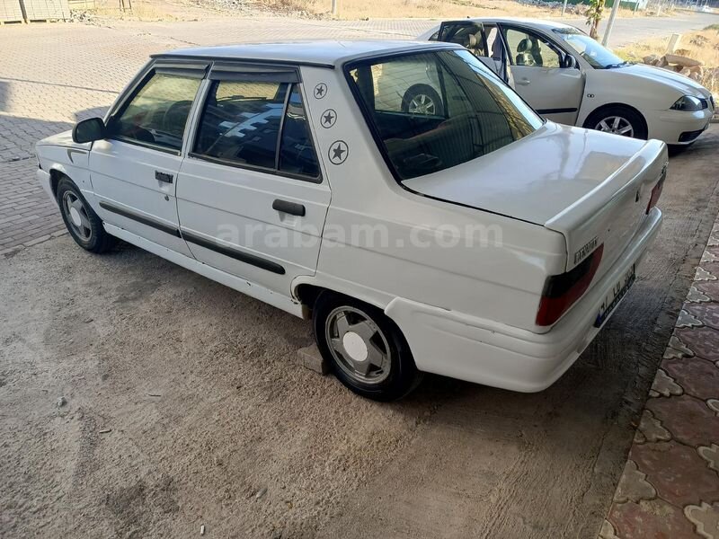 Galeriden Renault R 9 1.4 Broadway RNi 1997 Model Şanlıurfa 160.000 km Beyaz