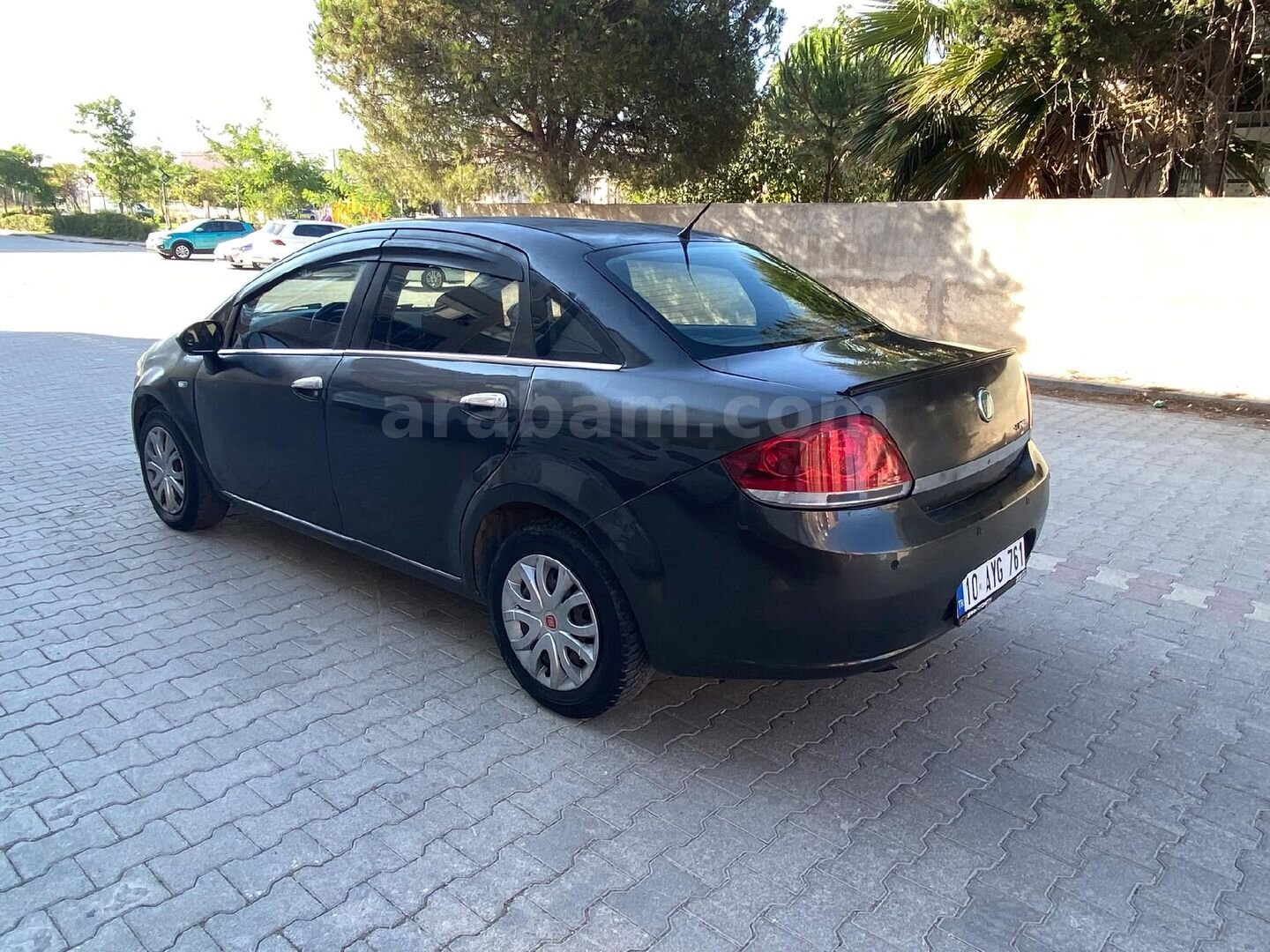 Galeriden Fiat Linea 1.3 Multijet Active 2008 Model Balıkesir 316.000 km Füme 3