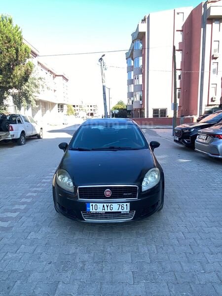 Galeriden Fiat Linea 1.3 Multijet Active 2008 Model Balıkesir 316.000 km Füme