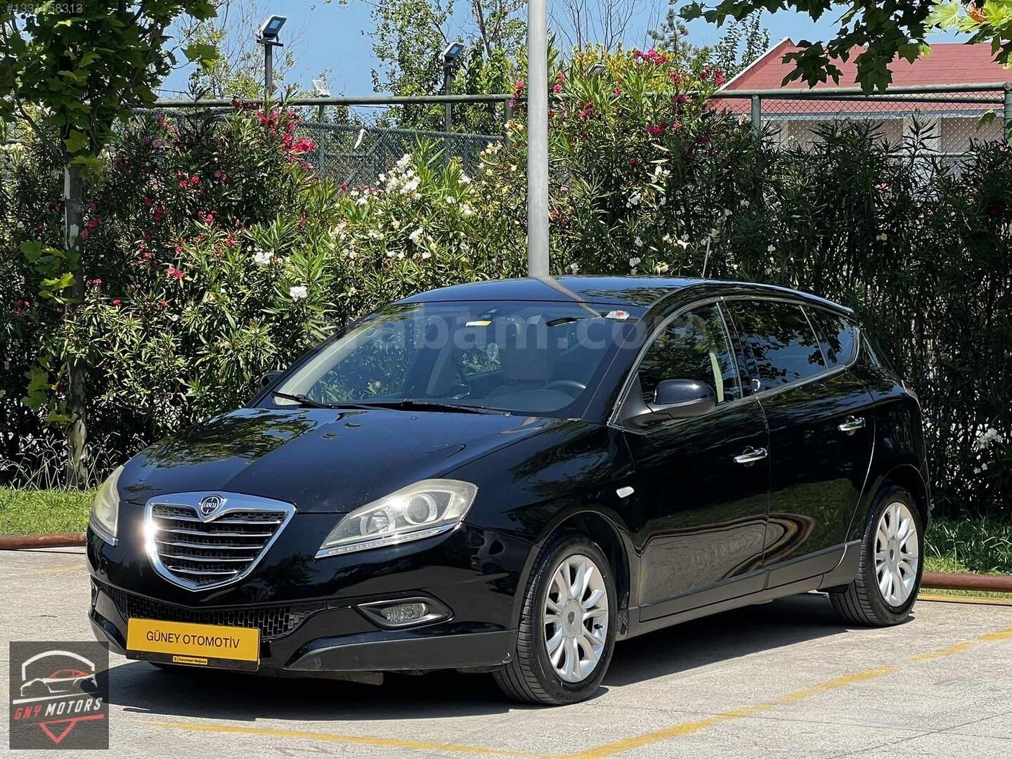 Galeriden Lancia Delta 1.6 MJet 2012 Model İstanbul 145.000 km Siyah 5