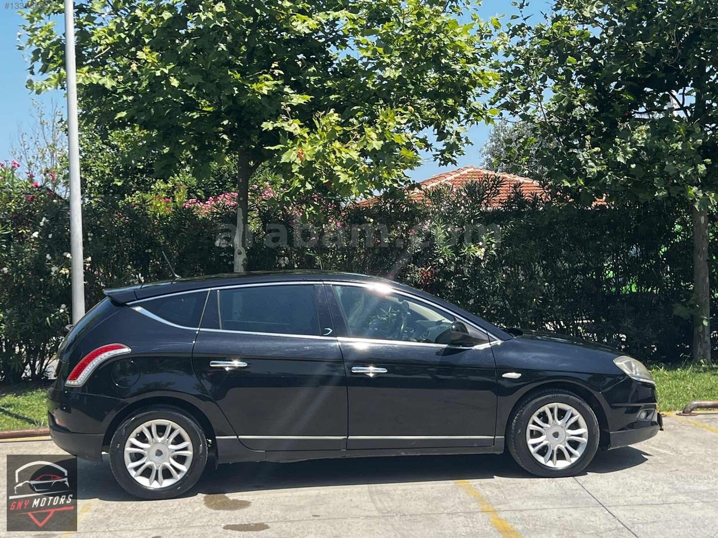 Galeriden Lancia Delta 1.6 MJet 2012 Model İstanbul 145.000 km Siyah 7