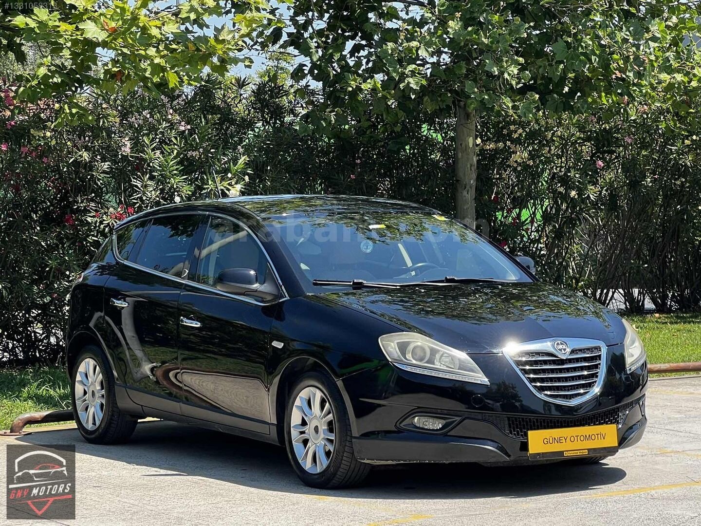Galeriden Lancia Delta 1.6 MJet 2012 Model İstanbul 145.000 km Siyah 4