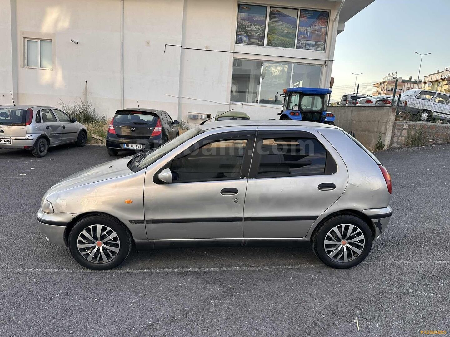 Galeriden Fiat Palio 1.4 EL 1999 Model Kayseri 288.000 km Gri 5