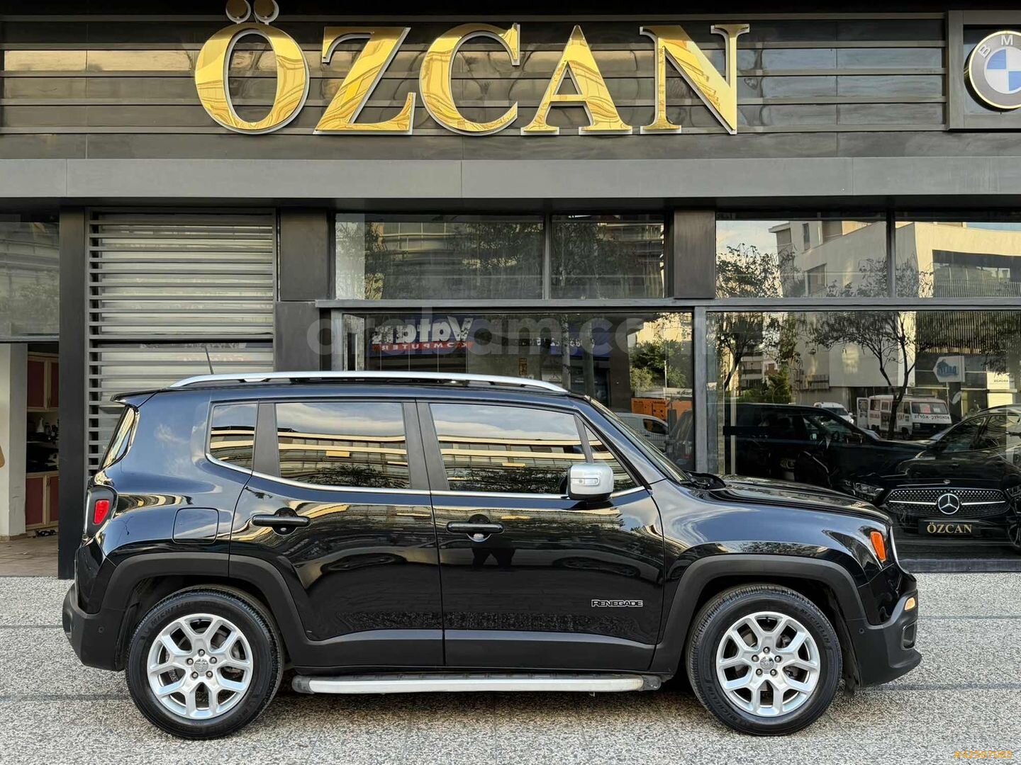 ÖZCAN''dan 2018 Model Jeep Renegade Cam Tavan ''142.000''KM 1