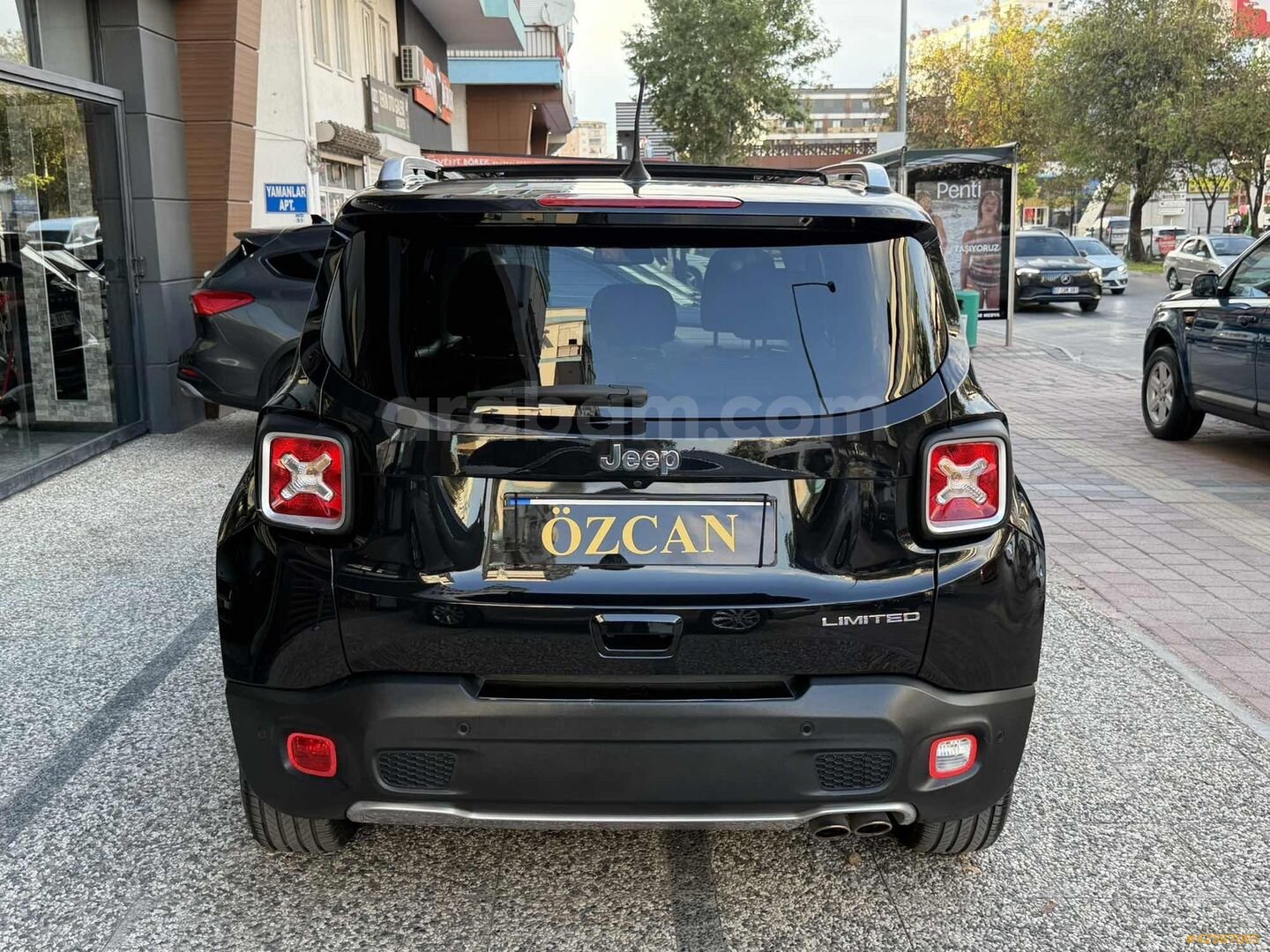 ÖZCAN''dan 2018 Model Jeep Renegade Cam Tavan ''142.000''KM 7