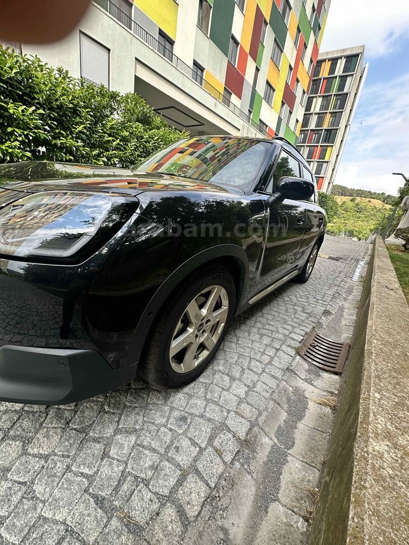 Sahibinden Mini Countryman E Favoured 2026 Model 7