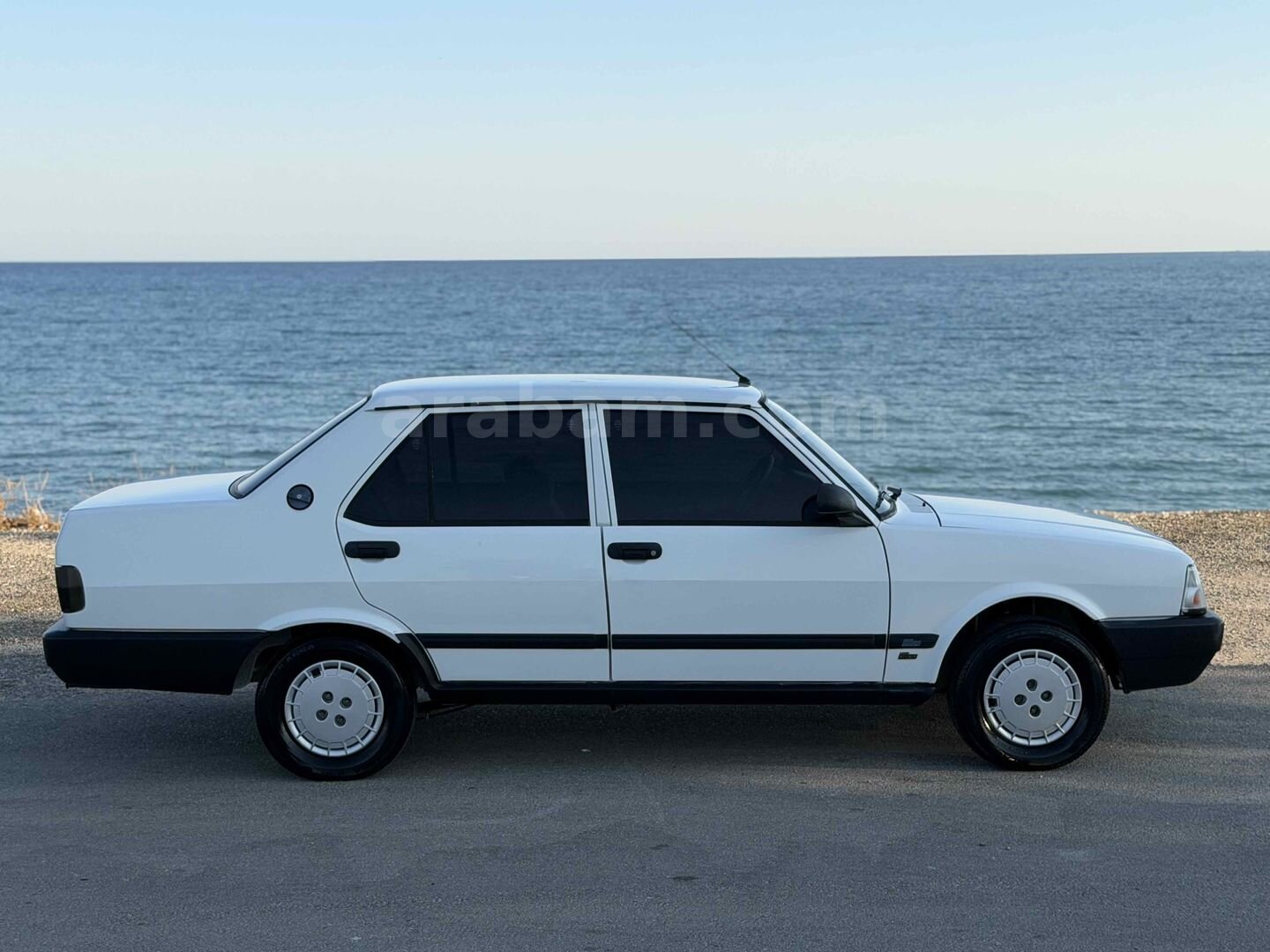 Galeriden Tofaş Şahin S 1997 Model Antalya 56.000 km Beyaz 4
