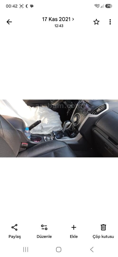 Sahibinden Isuzu D-Max 2.5 4x4 V-Cross 2013 Model İzmir 177.777 km Beyaz 7
