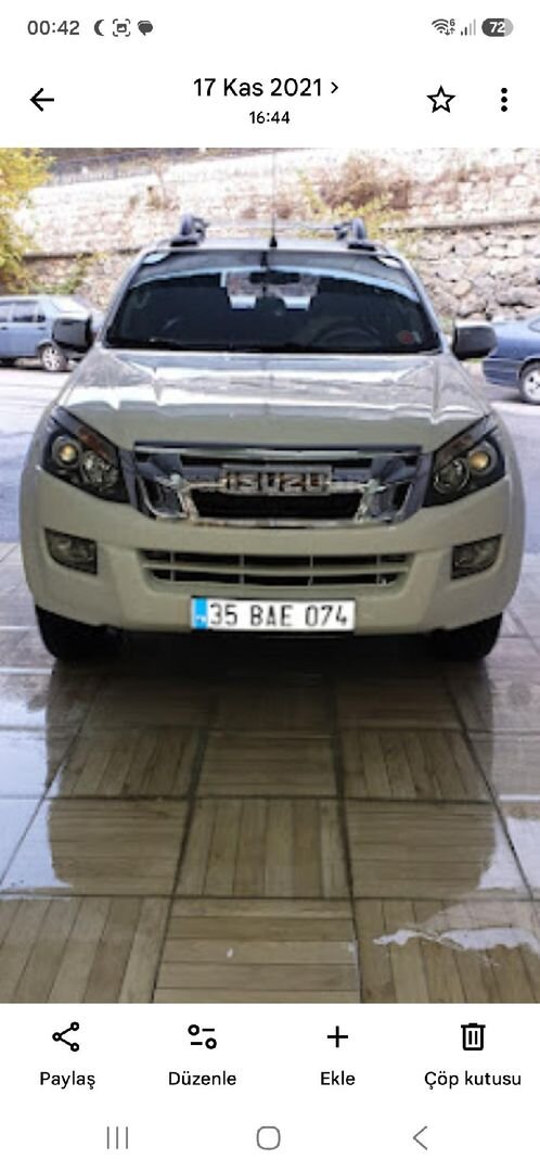 Sahibinden Isuzu D-Max 2.5 4x4 V-Cross 2013 Model İzmir 177.777 km Beyaz 5