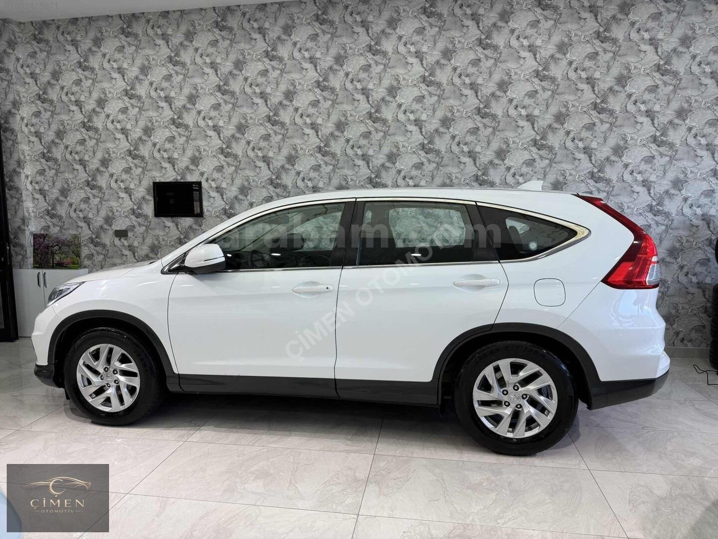 HATASIZ BOYASIZ 2015 MAKYAJLI KASA 1.6 i-DTEC HONDA CR-V PREMİUM 7