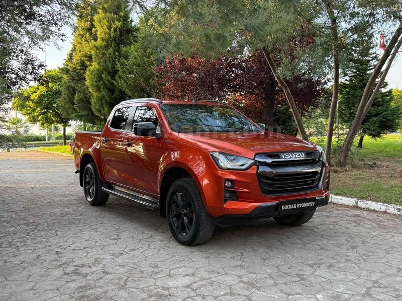 ISUZU D-MAX V-CROSS HATASIZ BOYASIZ 1