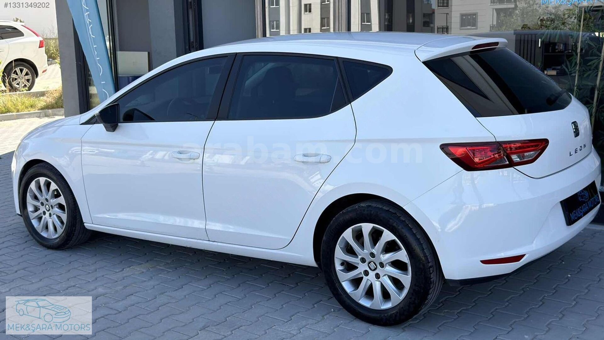 Galeriden Seat Leon 1.6 TDI CR Style 2013 Model İstanbul 225.000 km Beyaz 4
