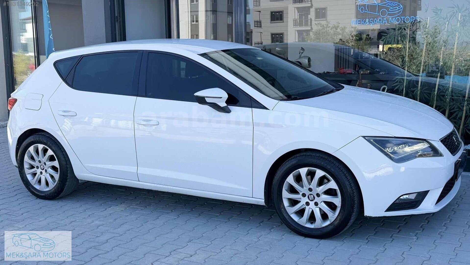 Galeriden Seat Leon 1.6 TDI CR Style 2013 Model İstanbul 225.000 km Beyaz 2