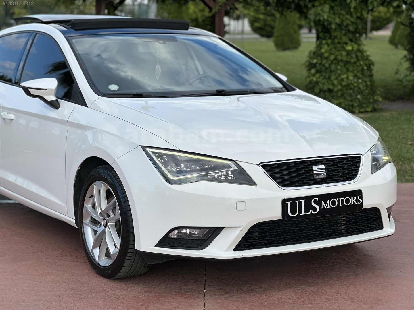 ULS MOTORS'DAN - SEAT LEON CAM TAVAN ( DİZEL - OTOMATİK) 2