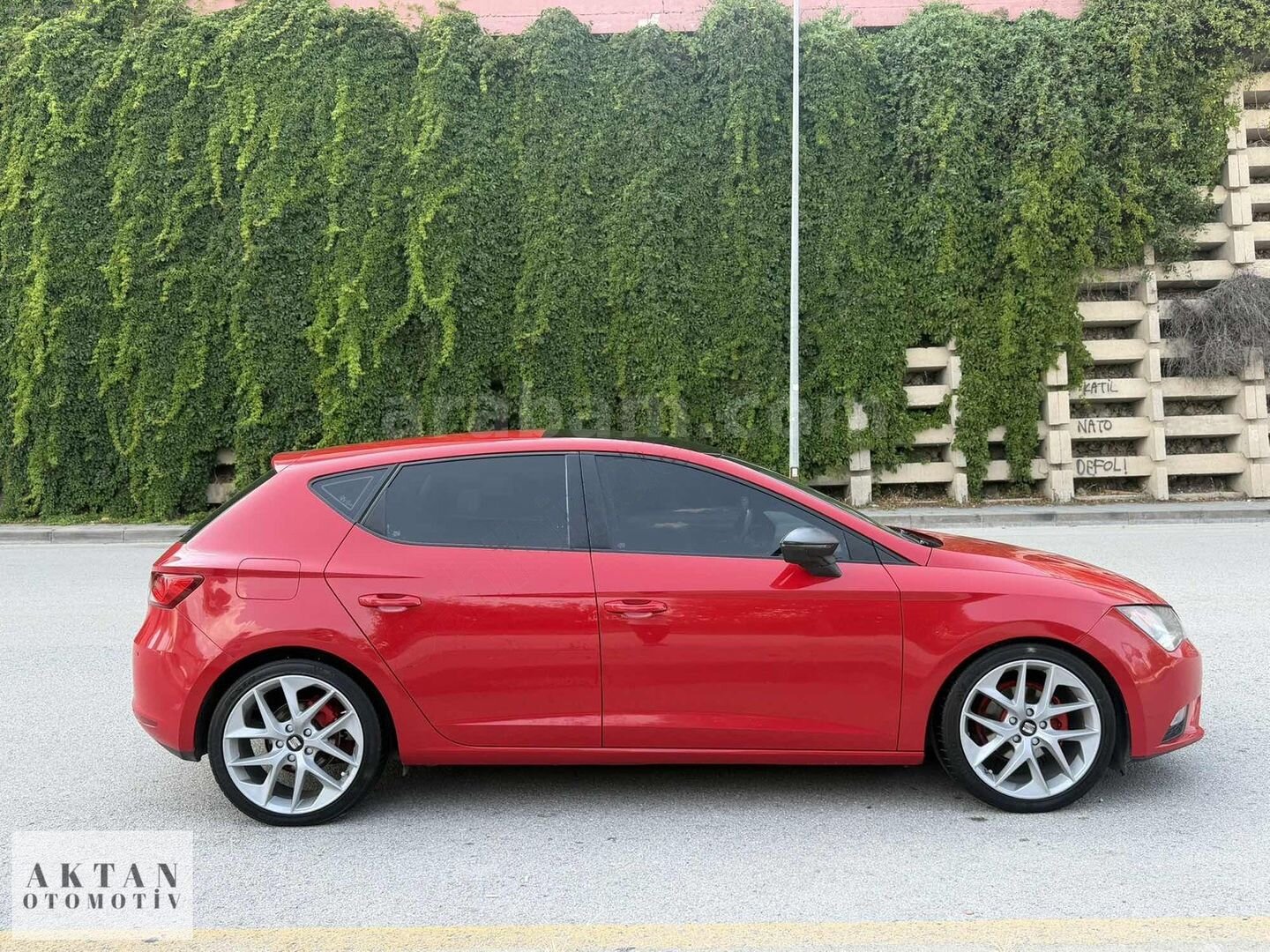 AKTAN///2014__MODEL__KIRMIZI_OTOMATİK__FR JANT__1.6TDİ LEON 1
