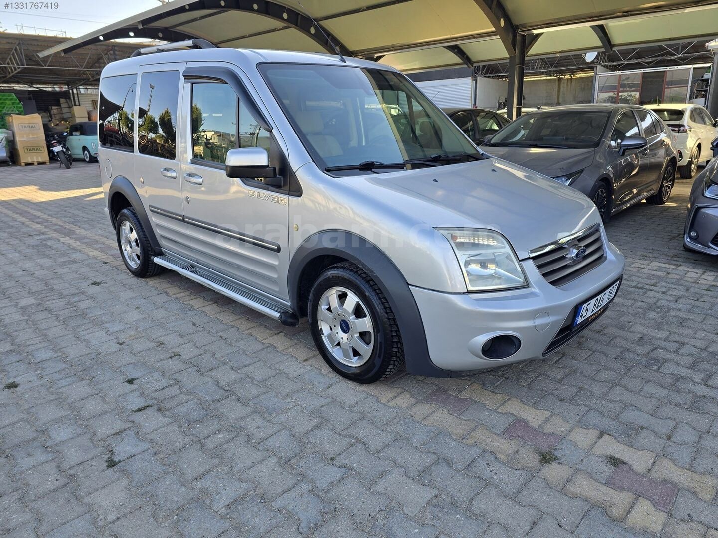 OTOMOBİL RUHSATLI 2012 FORD CONNECT SİLVER 90 2