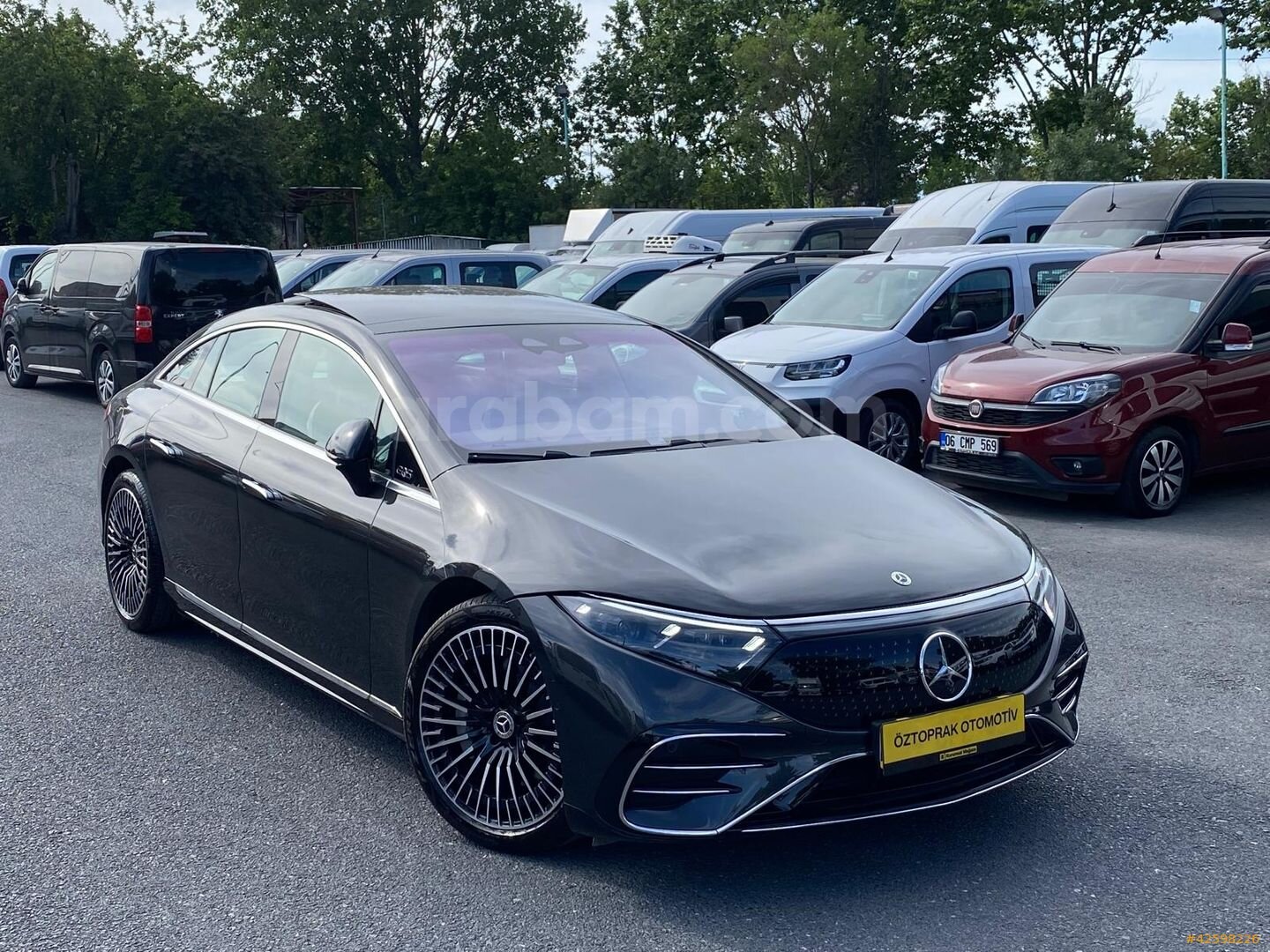 Galeriden Mercedes - Benz EQS 450+ 2024 Model İstanbul 7.200 km Füme 2
