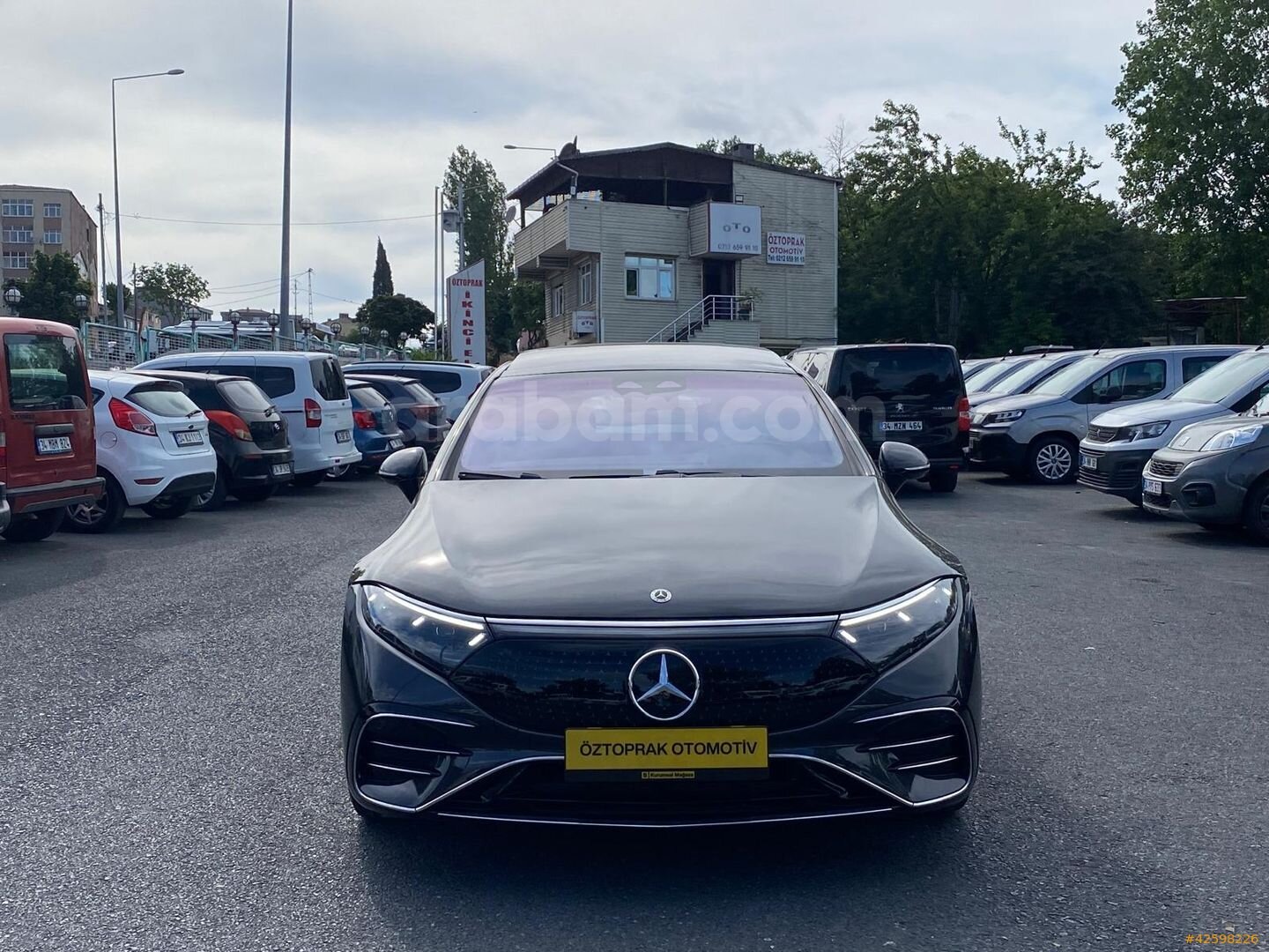 Galeriden Mercedes - Benz EQS 450+ 2024 Model İstanbul 7.200 km Füme 3