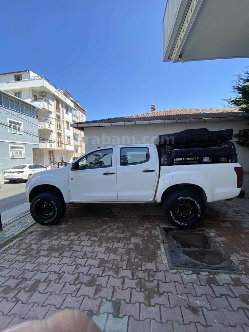 Sahibinden Isuzu D-Max 2.5 4x4 2017 Model 3