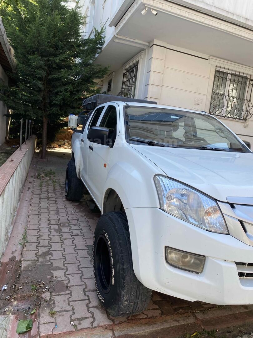 Sahibinden Isuzu D-Max 2.5 4x4 2017 Model 2