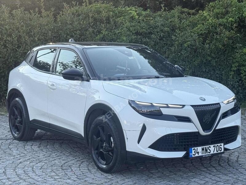 2024 ALFA ROMEO JUNIOR IBRİDA 1.2 HYBRİD K.ISITMA/DERİKOLTUK 3
