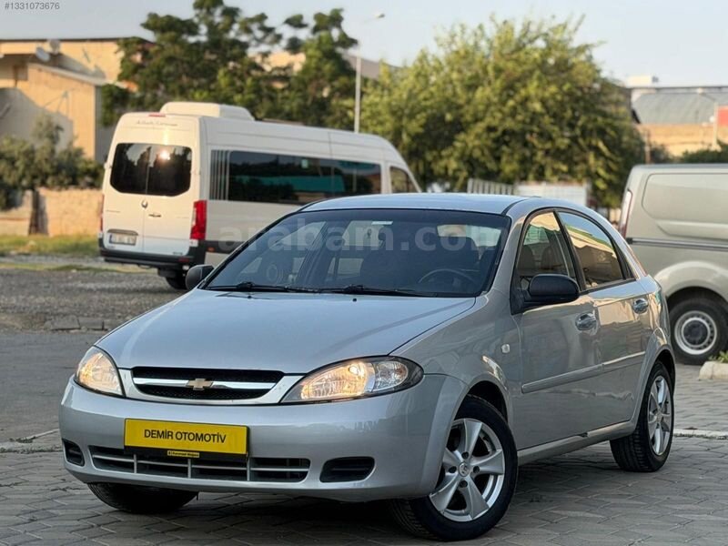çok temiz bakımlı km 166.000 Klimalı lacetti