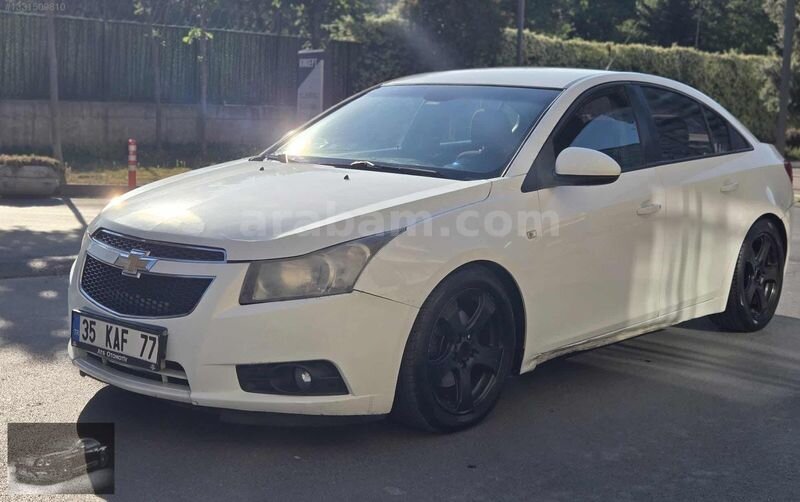 Galeriden Chevrolet Cruze 2.0 D LT 2012 Model İstanbul 227.000 km Beyaz