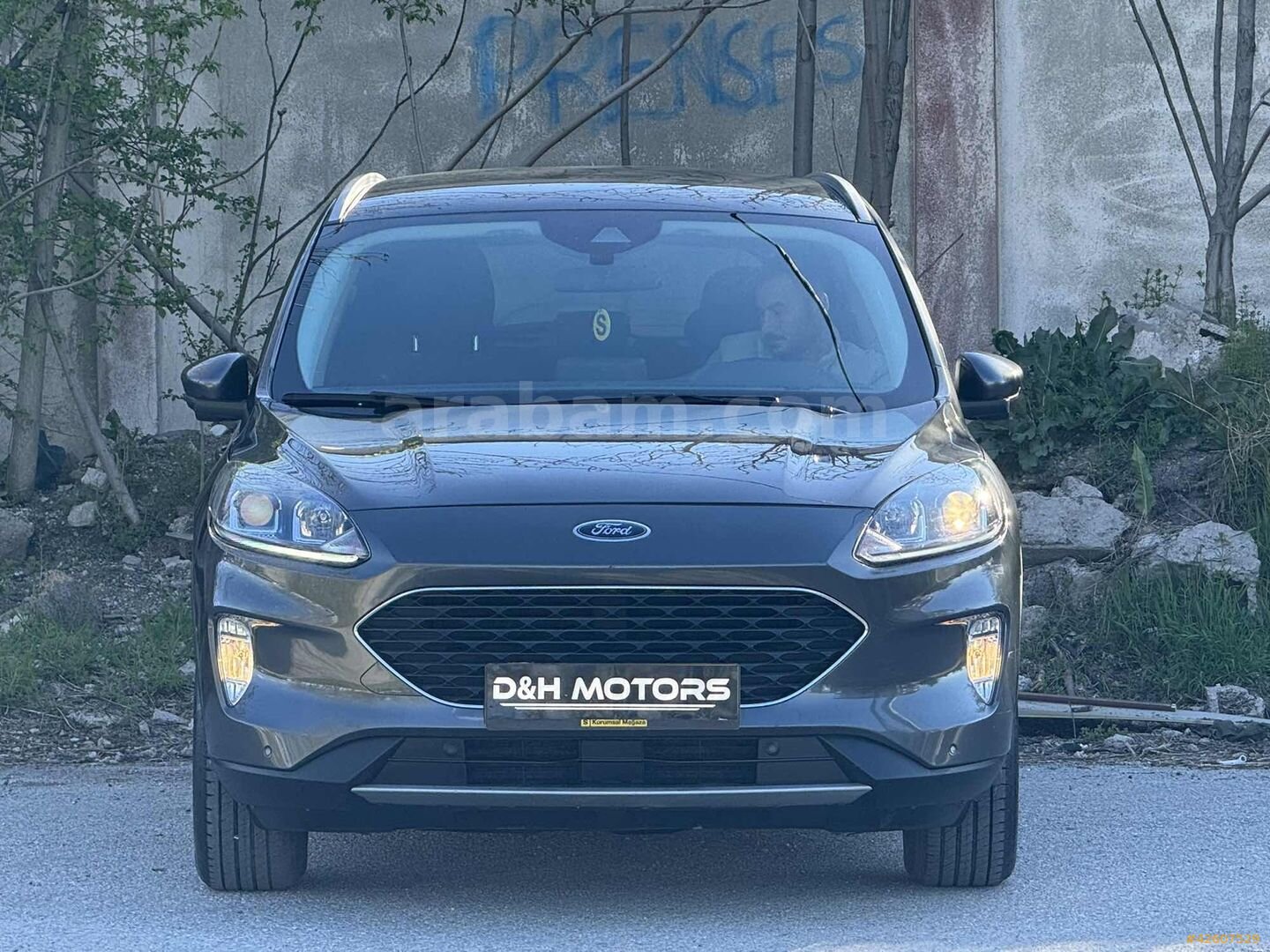D&H MOTORS'DAN HATASIZ BOYASIZ TRAMERSİZ KUGA SUV OTOMTİK 1