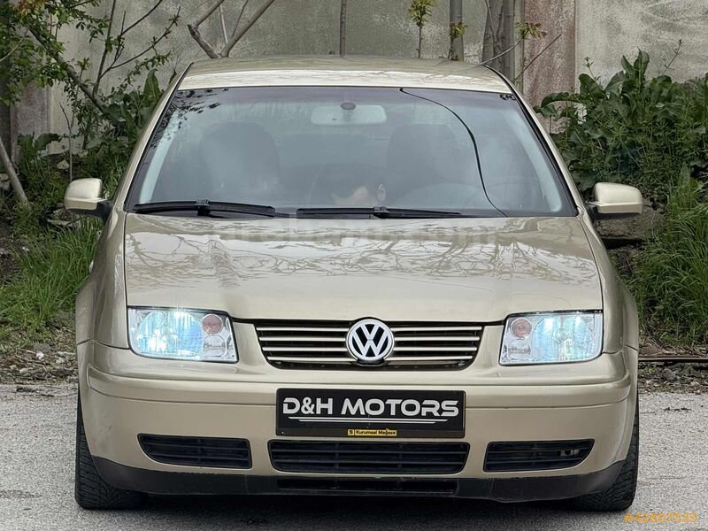 D&H MOTORS'DAN 2003 MODEL BORA TEMİZ BAKIMLI KLİMALI COMFORTLİNE 1
