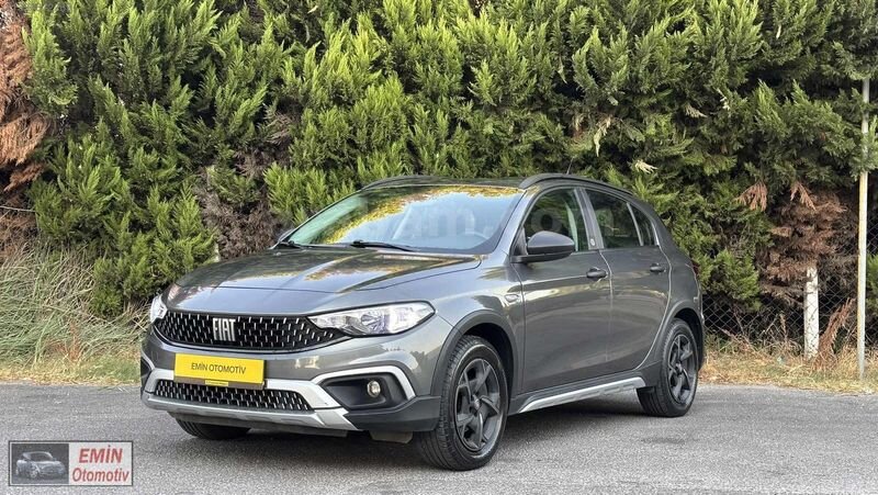 EMİN OTOMOTİV'den hatasız boyasız 36 bin km sıfır tadında CROSS