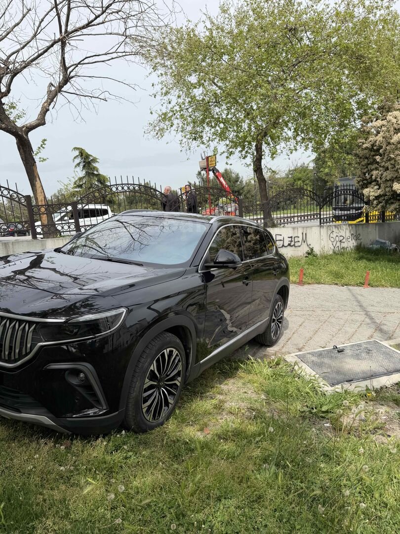 Sahibinden TOGG T10X V2 Uzun Menzil 2025 Model Siyah 3