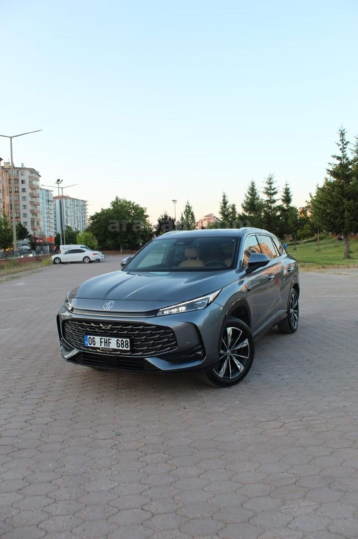 Sahibinden MG HS 1.5 T-GDI Luxury 2024 Model 4